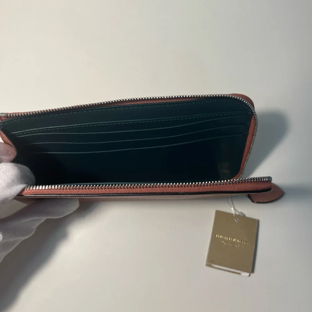 Burberry Marais Abbey Two Tone Leather Zippy Ziparound Wallet Passport Holder